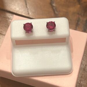 Elegant ruby red Stud Earrings‎